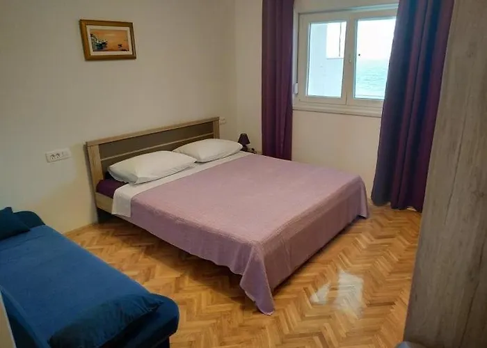 Lejlighed Just Look, Close To *